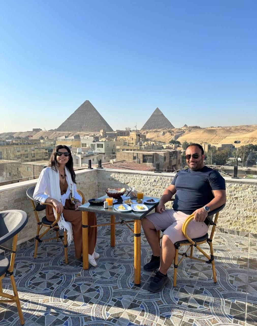 Aziz Egypt Pyramids View 호텔 Kafret el-Gabal 외부 사진